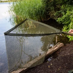 Ultimate DeLuxe Carp Net 42" With 2pcs Carbon Handle -Vangst Pro Verkoop b609ac8fe4684048